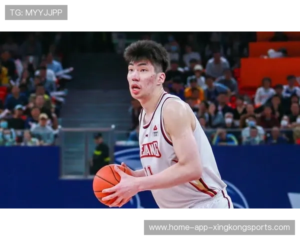 余嘉豪身高优势明显,浙江禁区威胁持续存在 余嘉豪身高优势明显,浙江禁区威胁持续存在